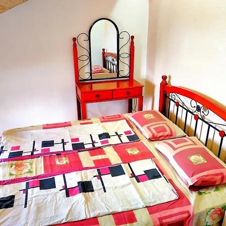 Low Budget Apartment With Breakfast #5 Varna Exterior photo